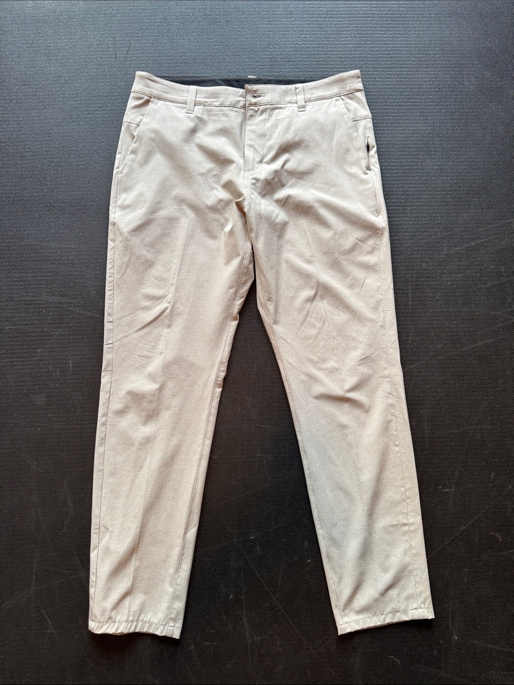 Vuori Men's Chinos in Tan